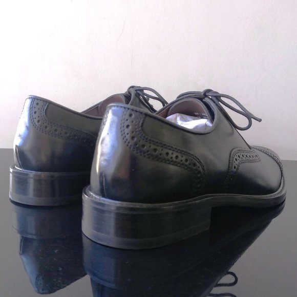 Johnston & Murphy Men\'s Daley Cap Toe in Cool Looking Black Full Grain Leather main image 5